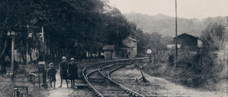 (c) DR/Photorail