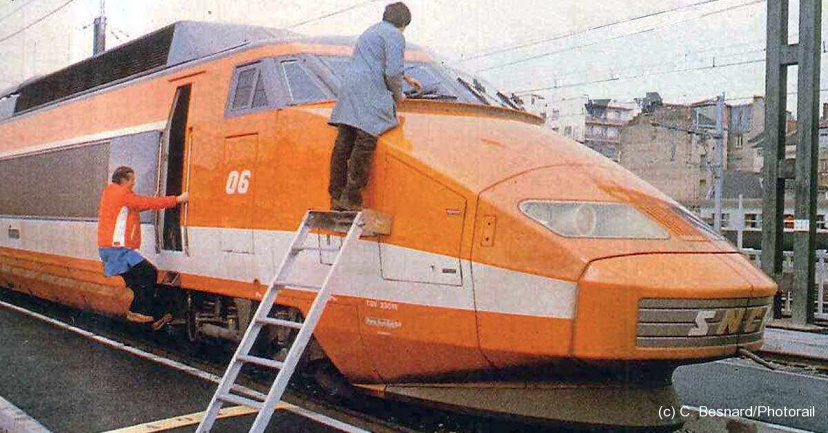 (c) C. Besnard/Photorail