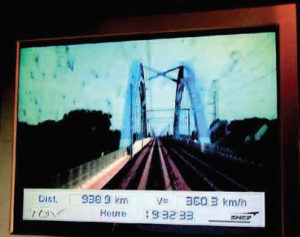 Il était une fois dans La Vie du Rail – 64) Opération Sardine n° 2. Onze minutes de moins et une arrivée en direct à la télé 2 © Patrick Laval