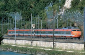 Il était une fois dans La Vie du Rail – 71)Trois générations de TGV Méd 2 TGV PSE