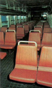 Il était une fois dans La Vie du Rail – 90) Les Z 2N. Une réalisation de haut niveau ! 6 L'aménagement intérieur des éléments Z 2N