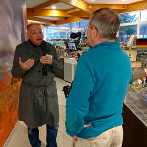 Covid-19. Des visites, des lectures, des jouets… et des trains 5 Tournage Aiguillage à Saint Dié. © DR