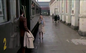 Top 10. Les scènes dramatiques 8 Les Parapluies de Cherbourg de Jacques Demy. ©DR