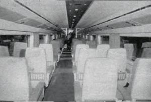 Il était une fois dans La Vie du Rail 142) Porteur de beaucoup d'espoirs. Le T.G.V. 001 (suite) 2 Intérieur d’une remorque de 1ère classe. © Ph Pilloux