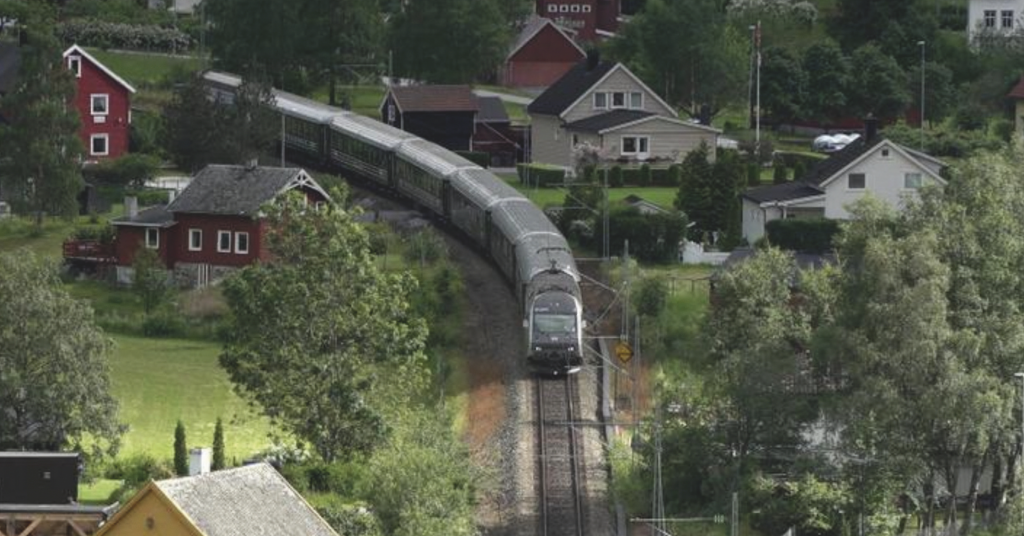 Kunst.  Bergen – Oslo-banen, ryggraden i Norge