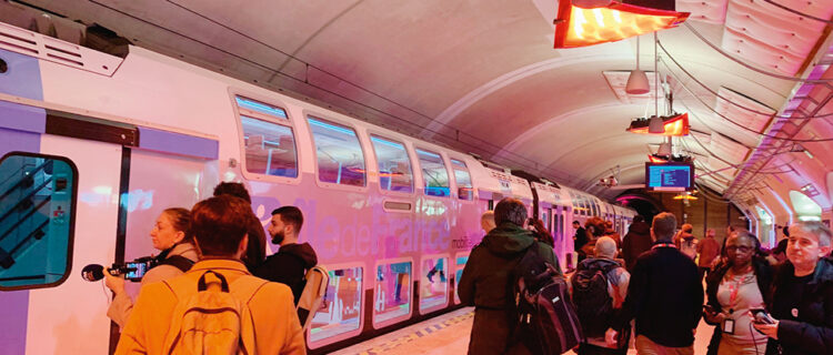 Arrivée le 13 novembre 2023 du premier RER NG en gare de Haussmann-Saint-Lazare.