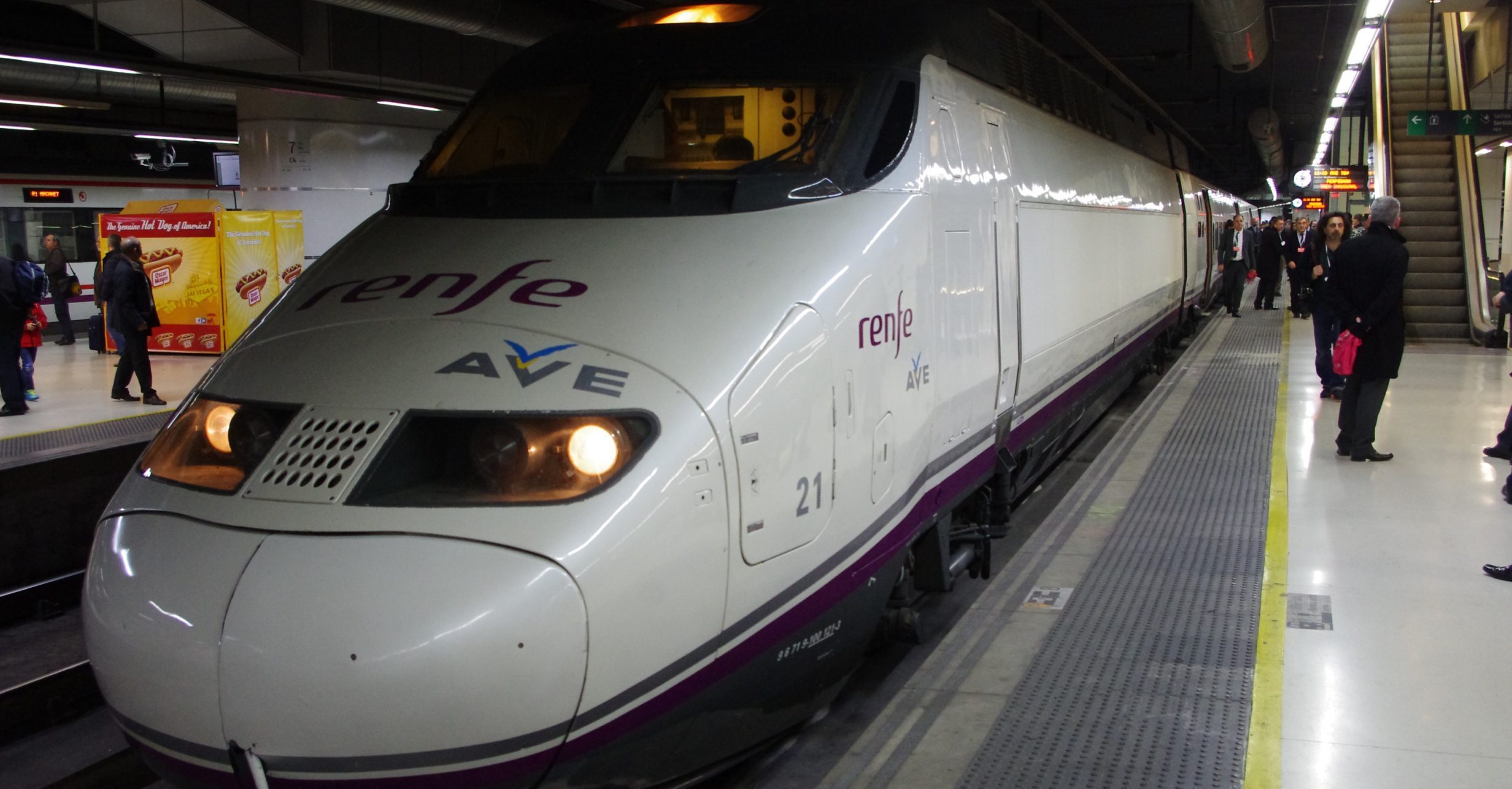 Un « TGV » (AVE S100) de la Renfe pour aller en France !