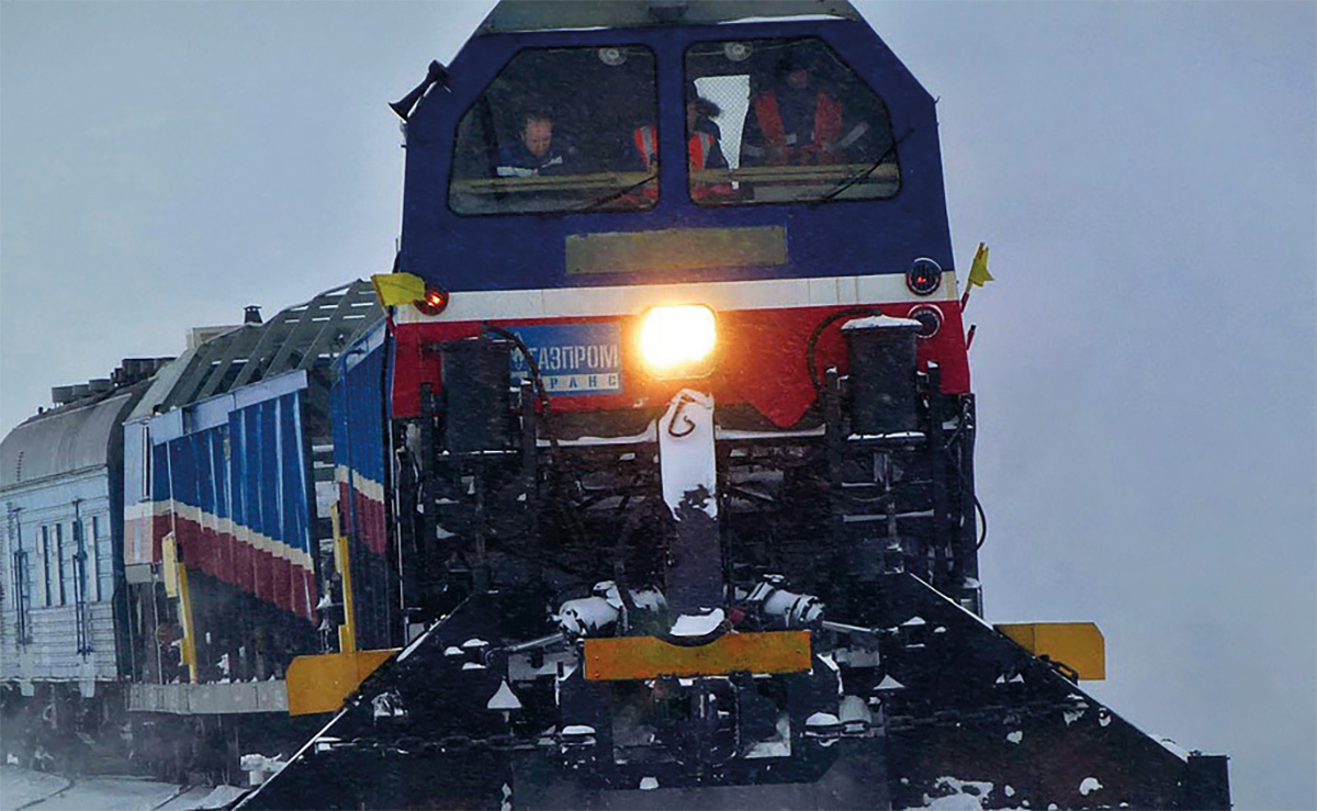 Train chasse-neige en Sibérie.