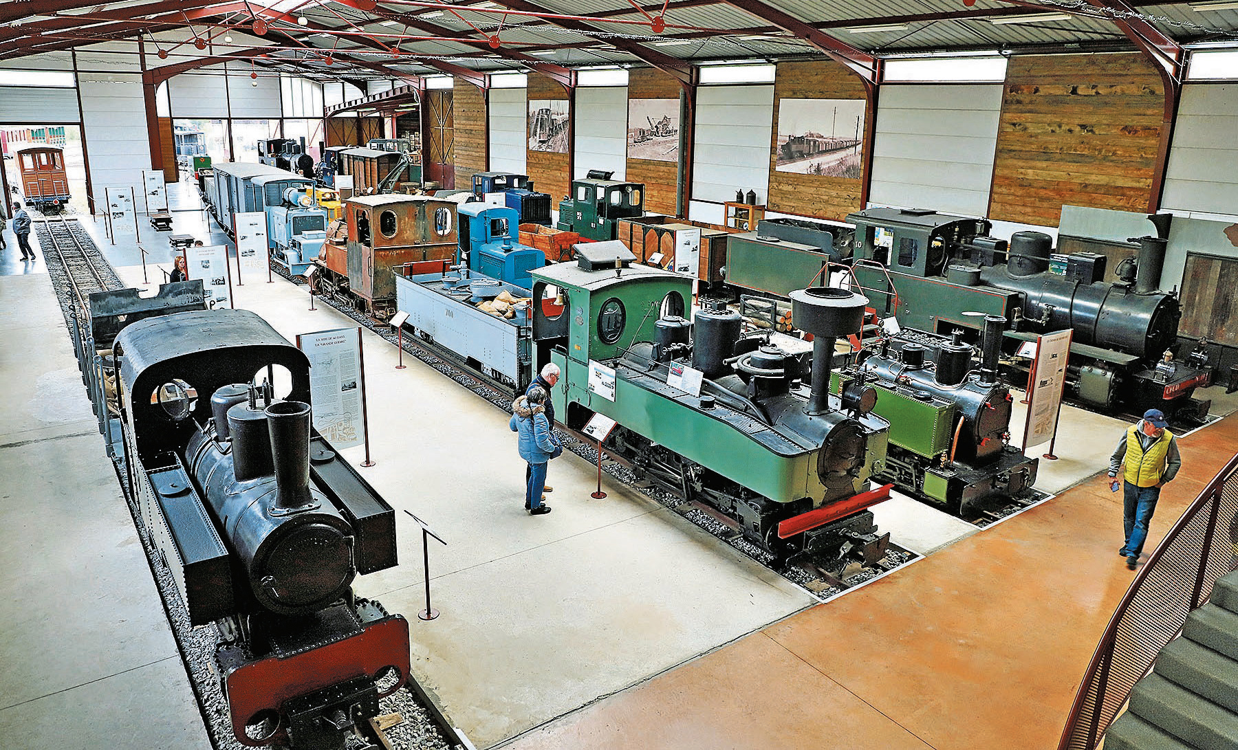 Patrimoine. Dans la Somme, un chantier international pour un locotracteur historique 2 Une fois sa restauration achevée, le locotracteur devait rejoindre les collections de l’association dans le Musée des chemins de fer à voie étroite à La Neuville-lès-Bray.