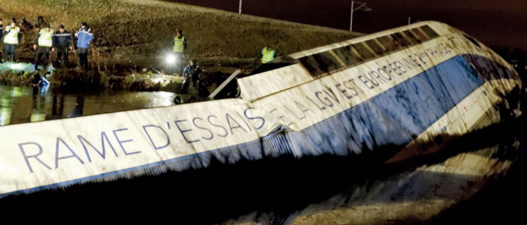 ÉDITORIAL Eckwersheim: une affaire de facteurs organisationnels et humains 8 ÉDITORIAL Eckwersheim: une affaire de facteurs organisationnels et humains