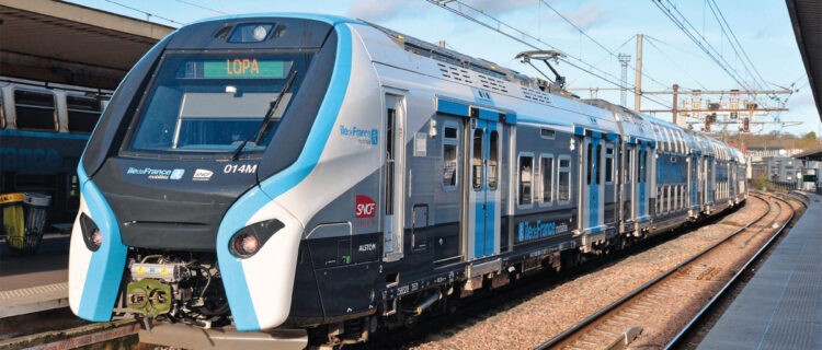 L’arrivée de 132 rames RER NG sur le RER D va entraîner le retrait des 134 rames Z 20500. Ici, la rame 014 M du RER NG effectue un demi-tour en gare de Corbeil-Essonnes (7 janvier 2025).