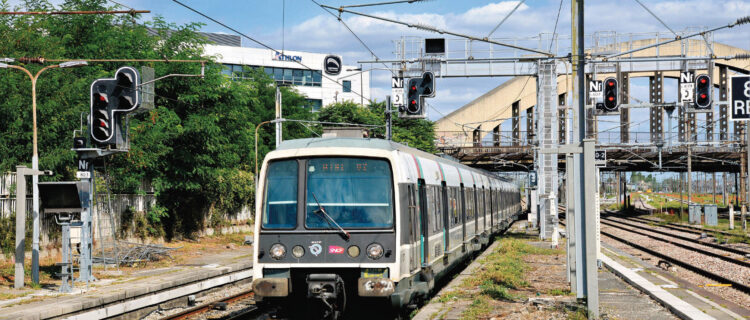 nouvelle signalisation en gare du Bourget côté Aulnay-sous-Bois pour accéder aux installations de retournement et au faisceau de remisage.