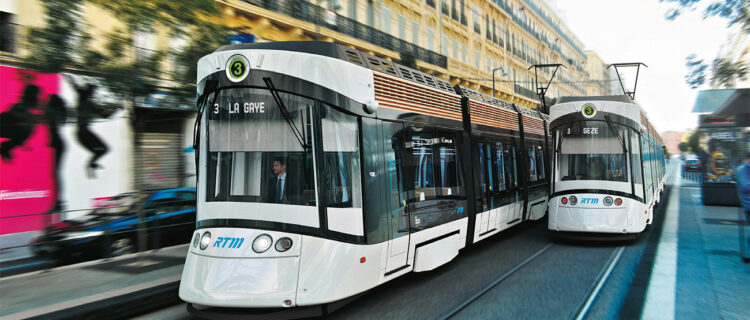 Vue d’artiste de la ligne T 3 au niveau de la rue de la République avec les nouvelles rames CAF (© RTM).
