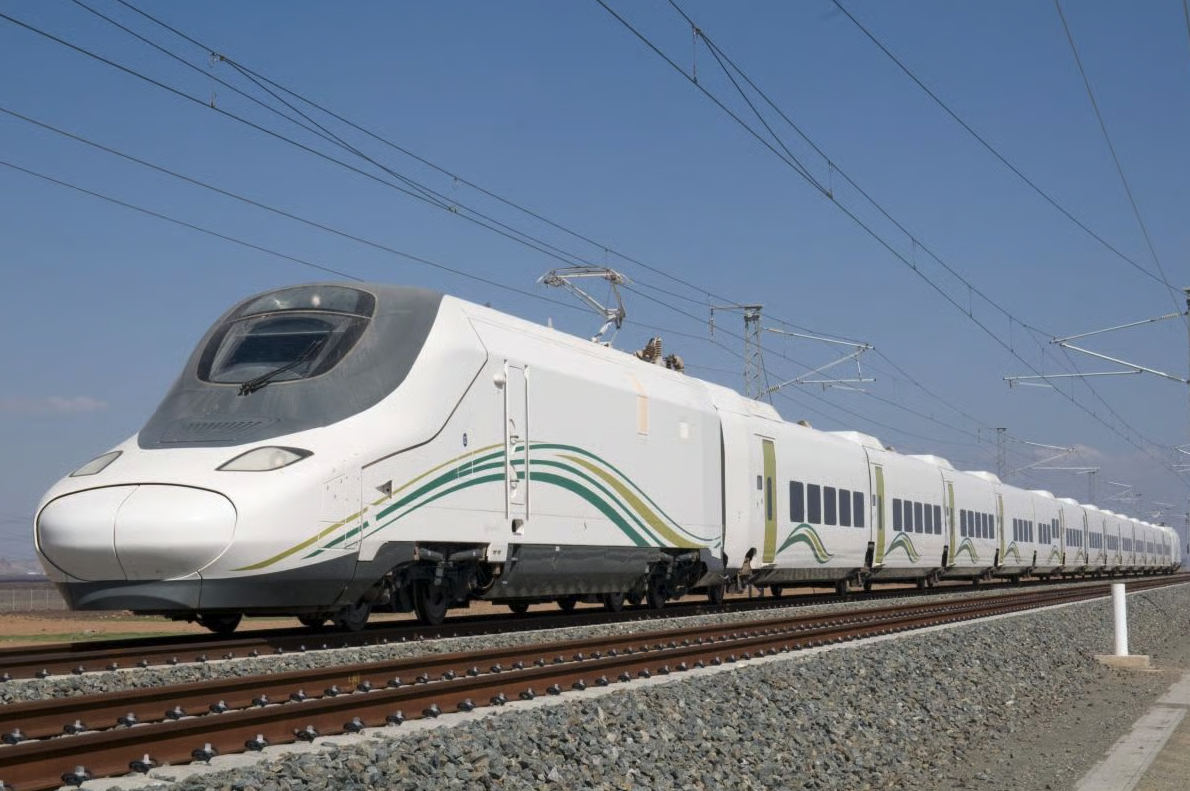 Un Talgo 350 des SAR circulant sur la LGV Haramain (8 février 2018) Crédit photo : Talgo