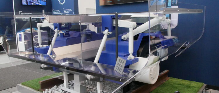Texelis présentait sur son stand à Berlin, au salon Innotrans 2024, une maquette de la liaison au sol SILK pour TELLi (26 septembre 2024)