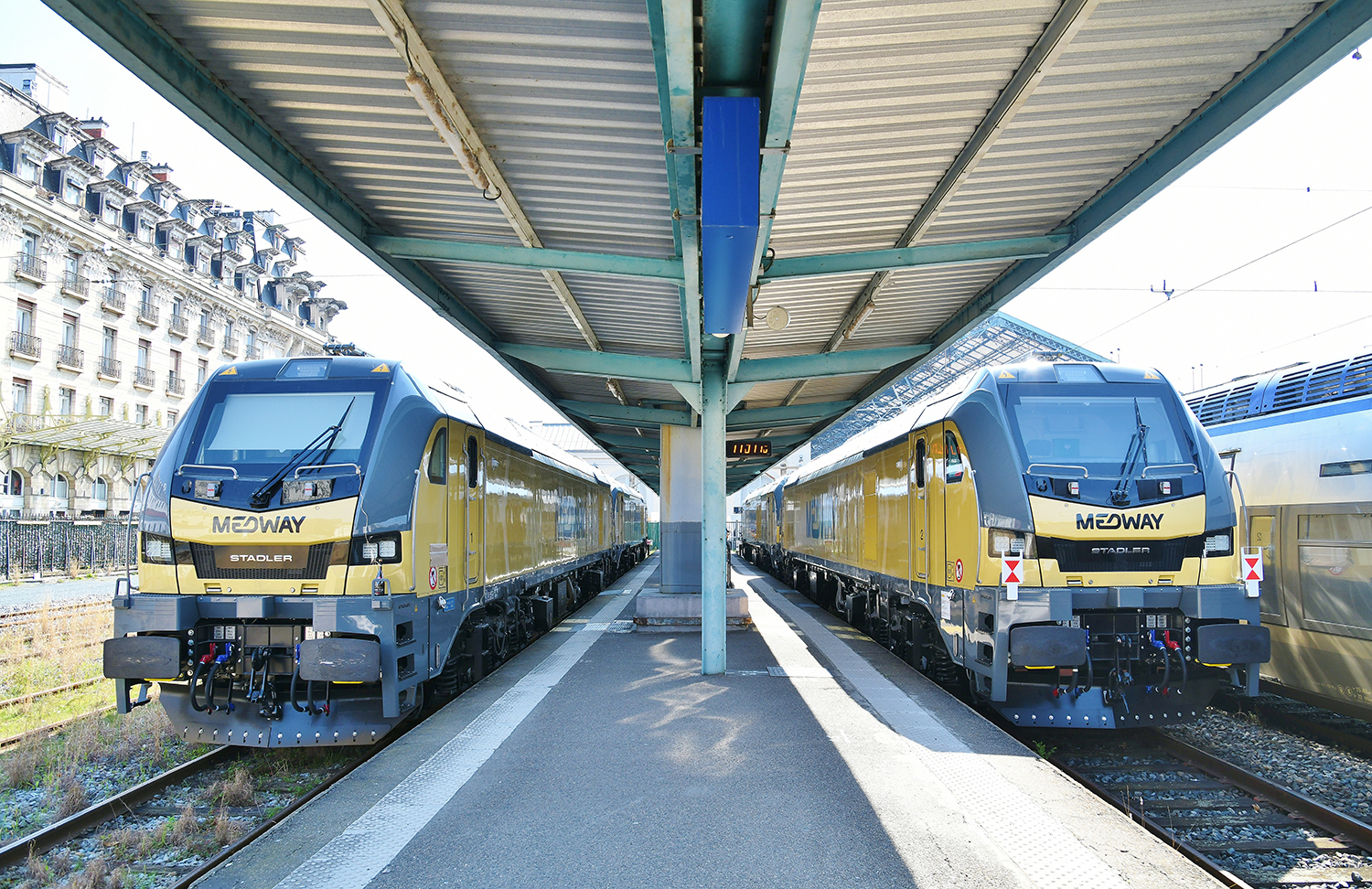 Medway France poursuit son extension en France 1 es quatre locomotives Euro 6000 Medway sont en place sur les voies de garage terminus de la gare de Lyon-Perrache le 24 mars 2026. Texte et photo de Pierre JULIEN