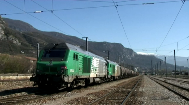 RP202 : Sur une UM de BB 75000 de Grenoble à Sibelin (1re partie) 12 RP202 : Sur une UM de BB 75000 de Grenoble à Sibelin (1re partie)