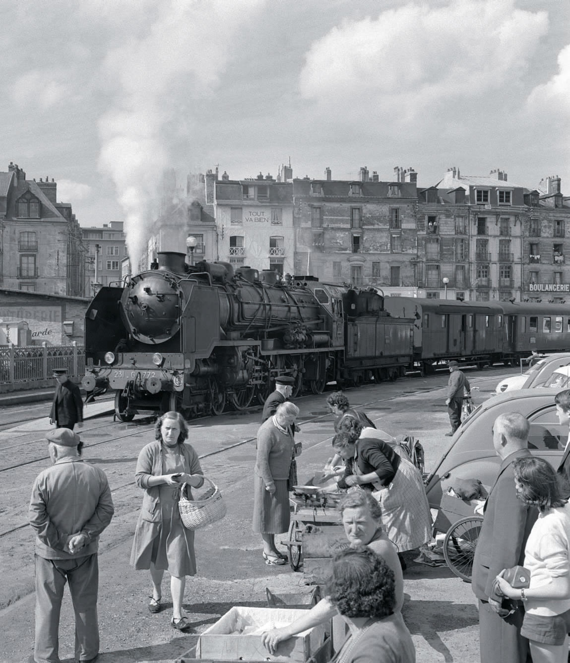 Loco vapeur train 62 pour Paris au départ