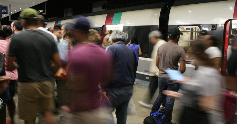 La Cour des comptes pointe les performances « peu satisfaisantes » des RER franciliens 9 © Pascal Riffaud - Photorail
