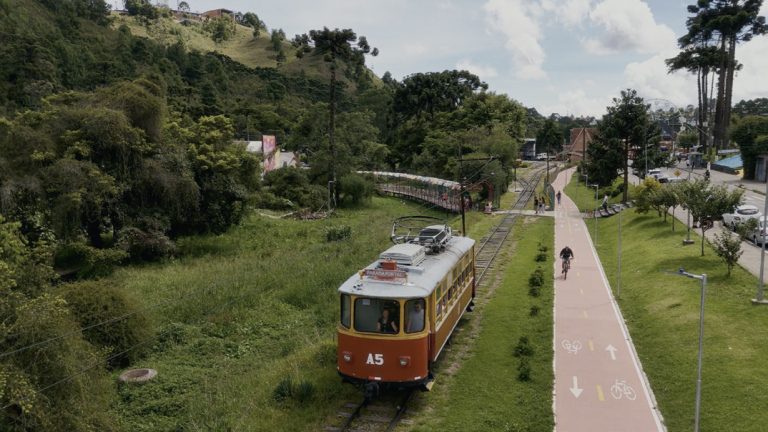 France 3. Tournée sud-américaine pour les trains pas comme les autres 6 France 3. Tournée sud-américaine pour les trains pas comme les autres