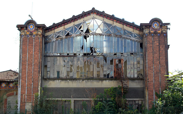 La gare du Champ de Mars enfin sauvée ? 7 Gare Lisch
