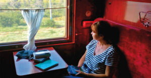 Récit de voyage. Tous les trains du monde, un périple ferroviaire et intime 2 Virginie Delache, une plume le long des rails.