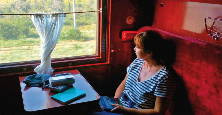 Virginie Delache, une plume le long des rails.