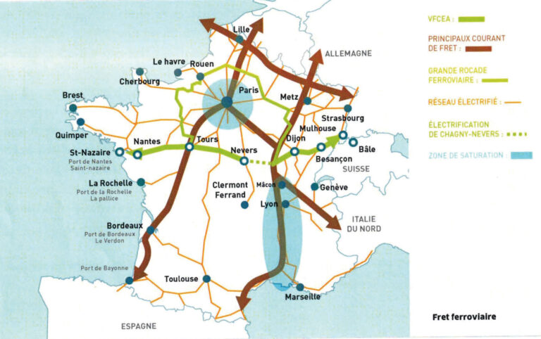 La Voie Ferrée Centre Europe Atlantique : un projet novateur 2 La Voie Ferrée Centre Europe Atlantique Carte de la VFCEA.