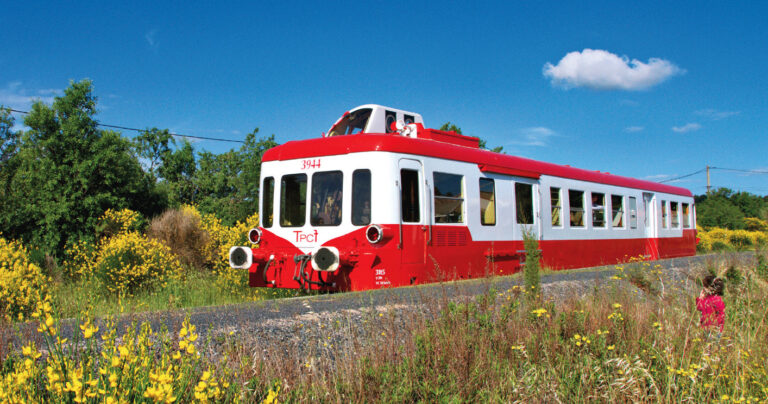 Tourisme. Trains de VI(ES), un projet pour les Pyrénées-Orientales 8 Le Train du Pays Cathare