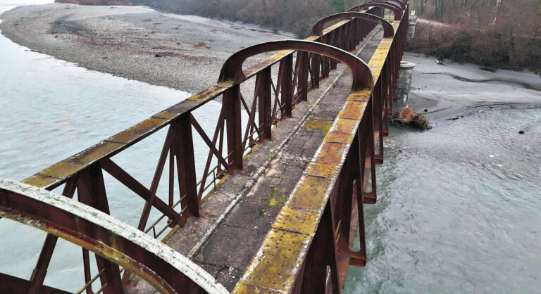 Patrimoine. Le pont des Anglais gravement menacé en Savoie 6 En Savoie, le pont de Cruet a été construit en 1856 pour permettre aux trains de franchir l’Isère.