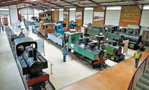Une fois sa restauration achevée, le locotracteur devait rejoindre les collections de l’association dans le Musée des chemins de fer à voie étroite à La Neuville-lès-Bray.