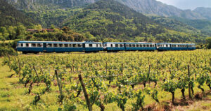 L’autorail vintage du train touristique, exploité par l’association AP 2800, circulera le 24 octobre pour Train en Fête, « la manifestation festive et revendicative » des usagers des transports et de nombreux élus de l’Ardèche, du Rhône et de la Loire.