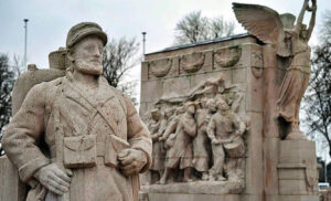 Le monument de la Victoire et du Souvenir de Dijon.