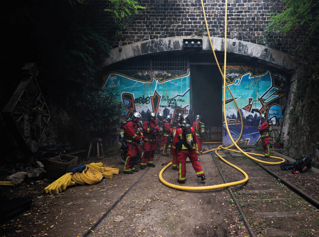 Petite Ceinture. Dans le XIIIᵉ arrondissement, un incendie détruit des voitures Corail 4 Incendie tunnel petite ceinture