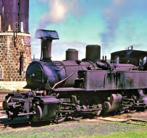 L’aventure des chemins de fer départementaux en Ardèche 2 Une locomotive à vapeur des chemins de fer départementaux de l’Ardèche. © Association Patrimoine Vivarais Lignon