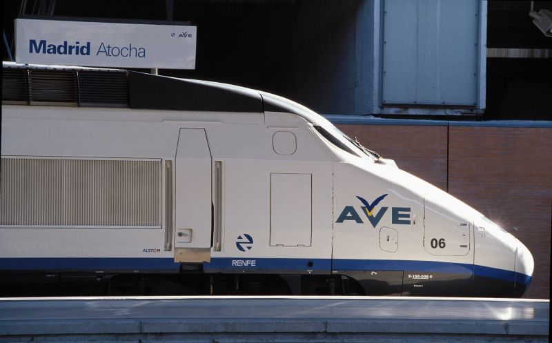 Espagne : le TGV Barcelone - Madrid atteint 50,2 % de parts de marché 1 Espagne : le TGV Barcelone - Madrid atteint 50,2 % de parts de marché