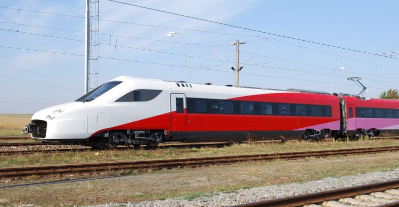 Les trains à grande vitesse Fyra reliant Bruxelles à Amsterdam interdits jusqu’à nouvel ordre 1 Les trains à grande vitesse Fyra reliant Bruxelles à Amsterdam interdits jusqu’à nouvel ordre