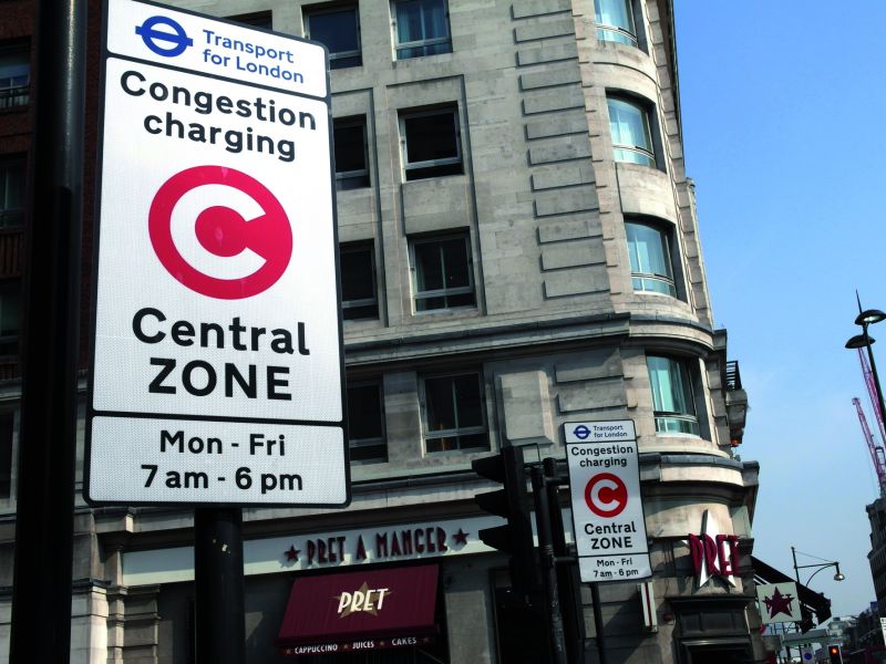 Réduire l’usage de la voiture : deux philosophies face à face 6 Réduire l’usage de la voiture : deux philosophies face à face