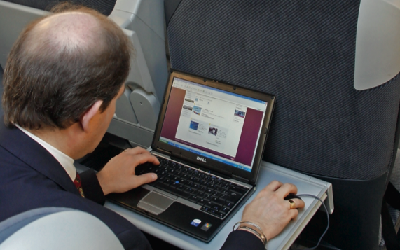 Le wi-fi dans le matériel roulant : le prochain standard 2 Le wi-fi dans le matériel roulant : le prochain standard