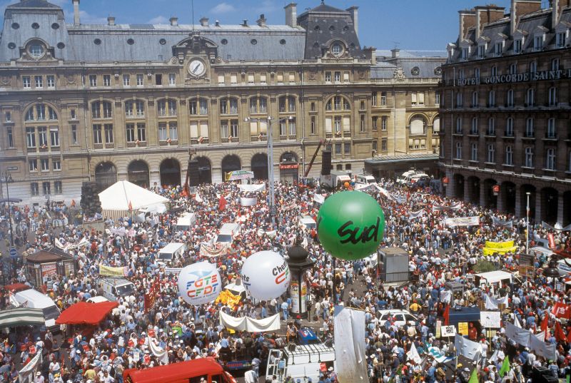 Menace de grèves pendant l'Euro de foot : chacun sa stratégie pour parvenir au but 1 Menace de grèves pendant l'Euro de foot : chacun sa stratégie pour parvenir au but
