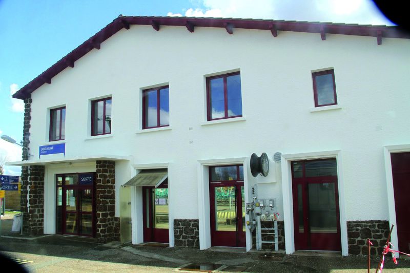 Aquitaine : un Pimms en gare de Labouheyre 1 Aquitaine : un Pimms en gare de Labouheyre