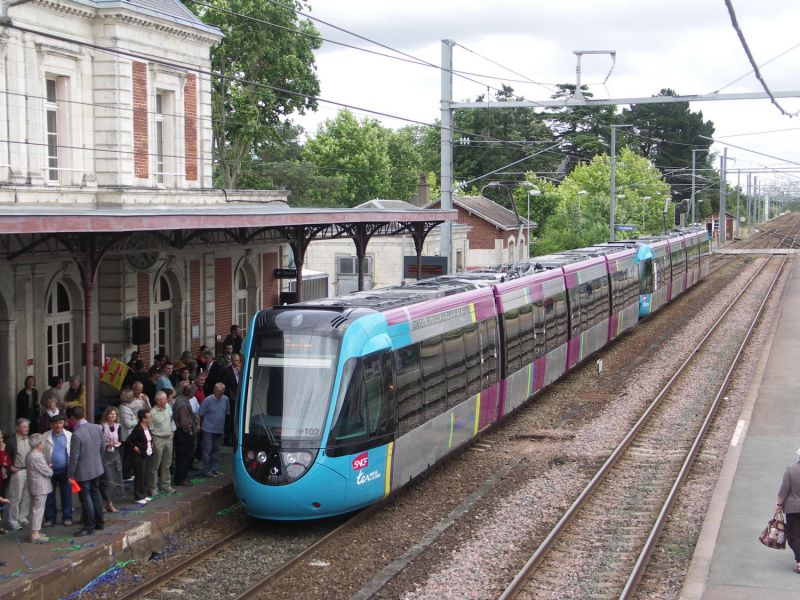 Nantes : inauguration du tram-train Citadis Dualis 1 Nantes : inauguration du tram-train Citadis Dualis