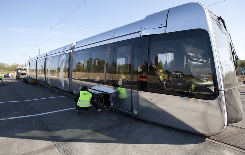 Tours : la première rame du tramway a été livrée 1 Tours : la première rame du tramway a été livrée