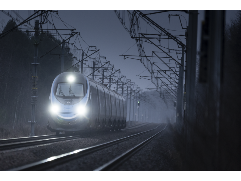 Alstom : les Pendolino ont parcouru 10 millions de kilomètres en Pologne 1 Alstom : les Pendolino ont parcouru 10 millions de kilomètres en Pologne