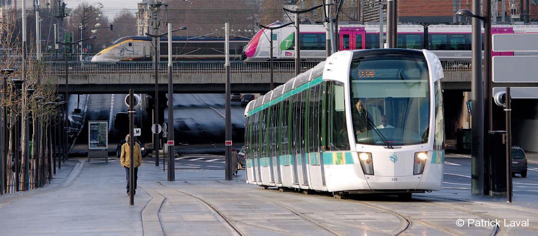 Île-de-France. Le tram T3 ne fera pas le tour de Paris 18 © Patrick Laval