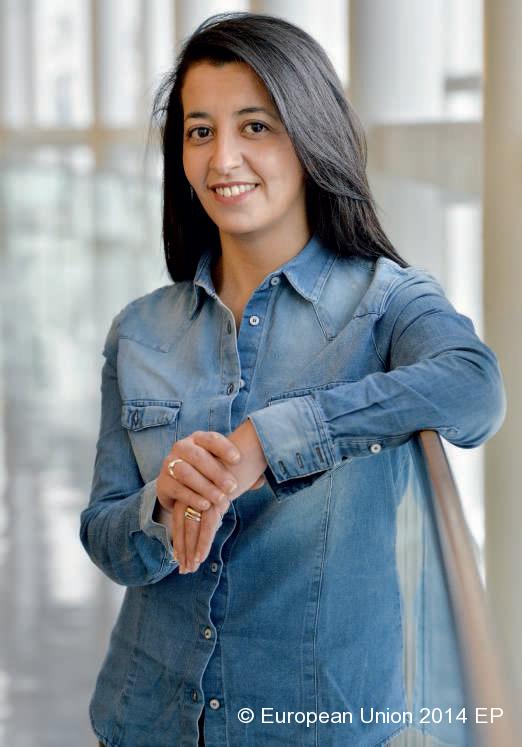 Parlement européen. Karima Delli présidente de la commission Transports 14 © European Union 2014 EP