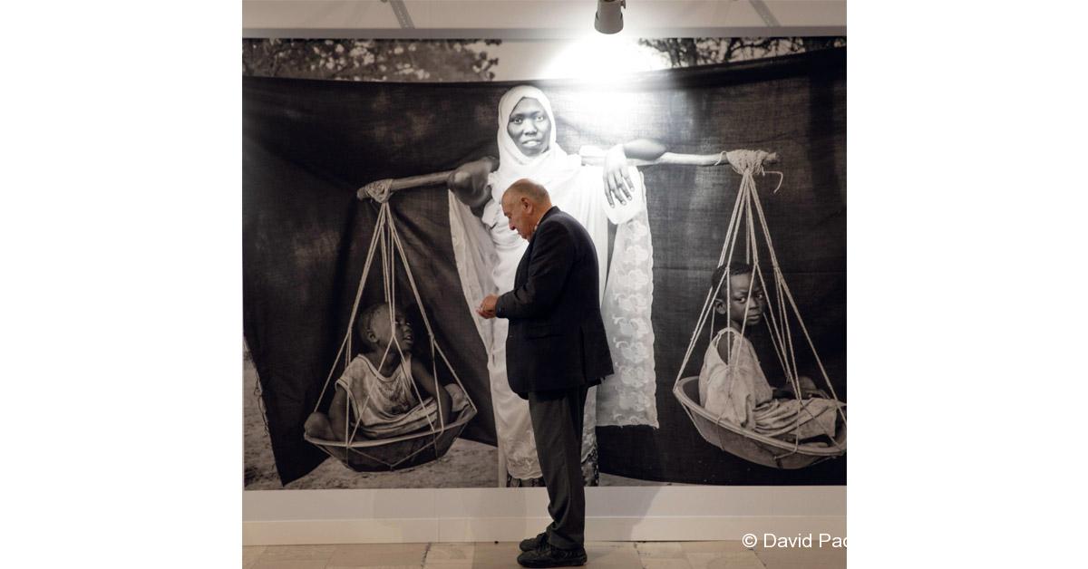 Expo. À Paris-Lyon, Brian Sokol nous interpelle sur le sort des réfugiés 1 © David Paquin - Gares & Connexions