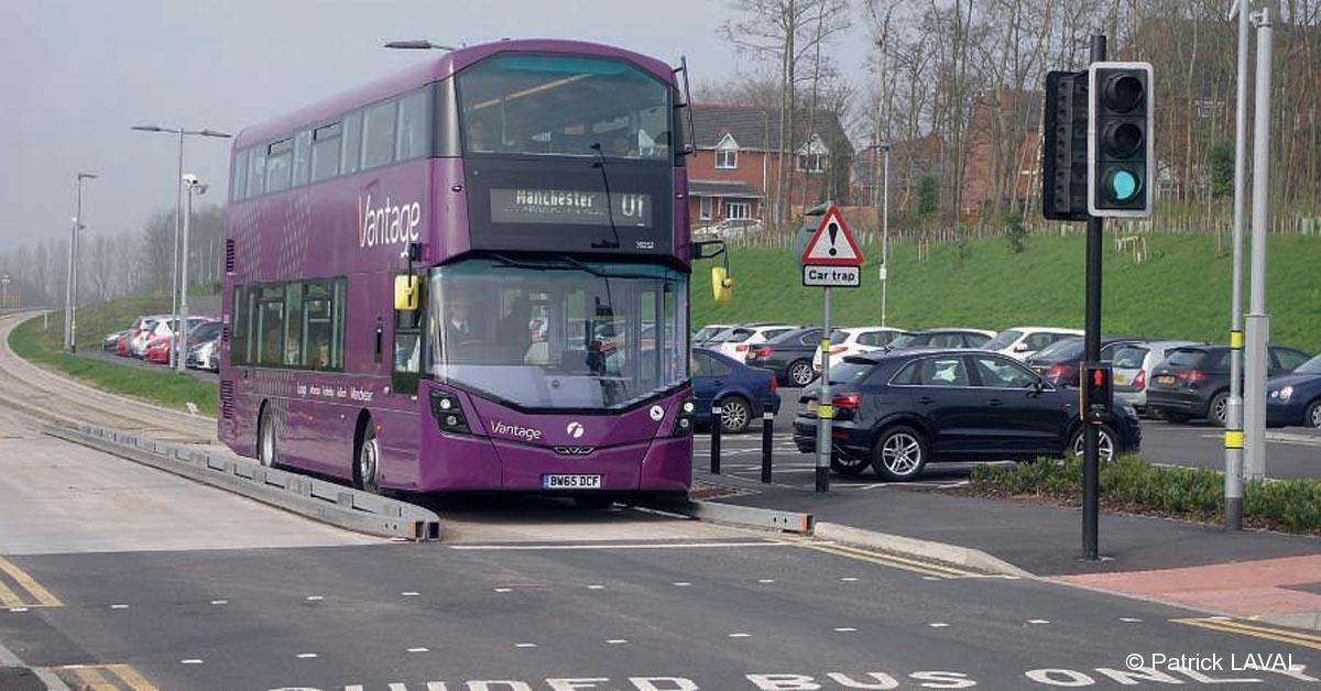 Les avantages de Vantage, le bus guidé de Manchester 8 © Patrick LAVAL