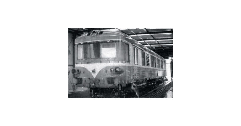 Il était une fois dans La Vie du Rail – 62) À l'atelier. Aspects nouveaux de l’entretien des automoteurs SNCF (1e partie) 14 © Jean Avenas