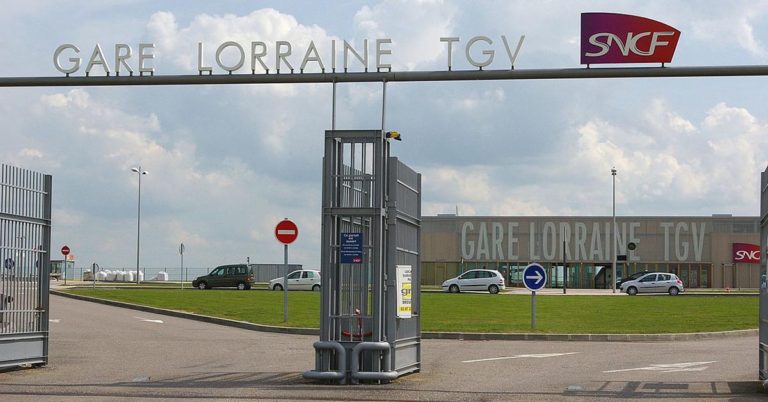 ANECDOTE. La SNCF dépose une enfant de 4 ans dans la mauvaise gare 16 ANECDOTE. La SNCF dépose une enfant de 4 ans dans la mauvaise gare